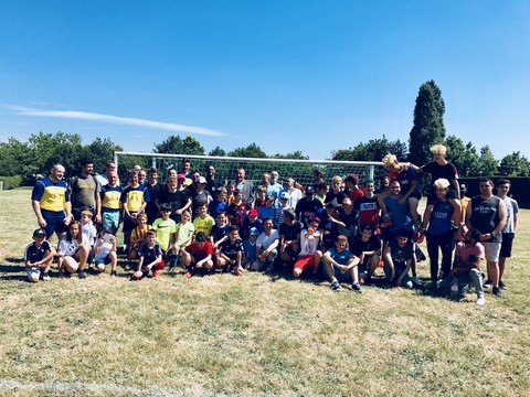 Tous les joueurs avec M. le Maire de Saint-Herblain Fête de quartier 2018