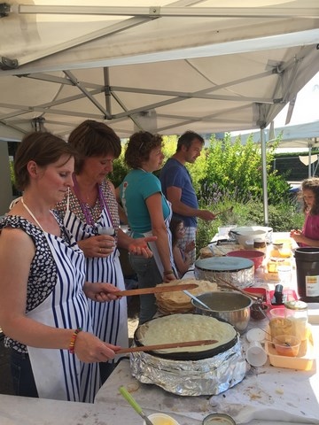 2015, ACLB, Fête de quartier, Les Crépières & Crépier en action !